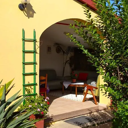 Le Stelle Bed & Breakfast *